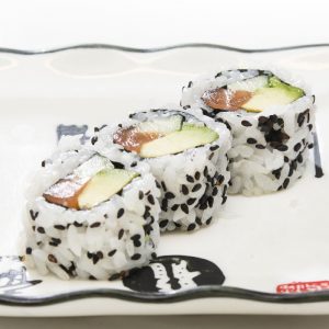 48. Wasabi sake maki 4粒青瓜牛油果三文鱼芝麻42